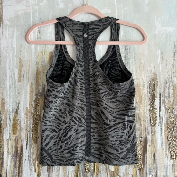 Swiftly Tech Racerback Tank 2.0 - Picture 5 of 7